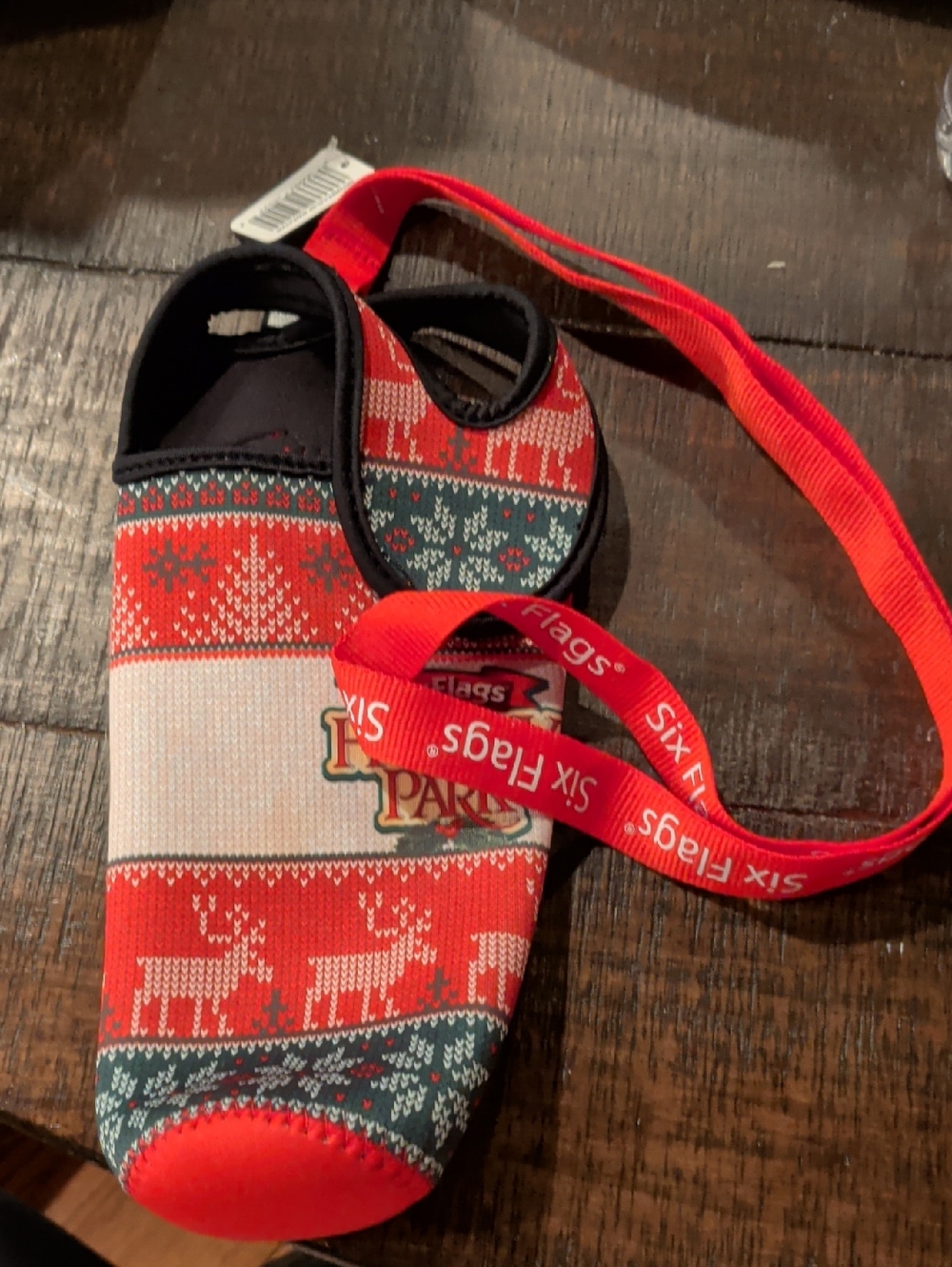 Six Flags Holiday In The Park Tumblr Holder! Brand New With Tags